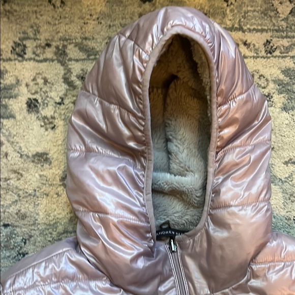 Andrew Marc Metallic Purple Reversible Puffer Jacket with Quilted Design - Picture 3 of 11